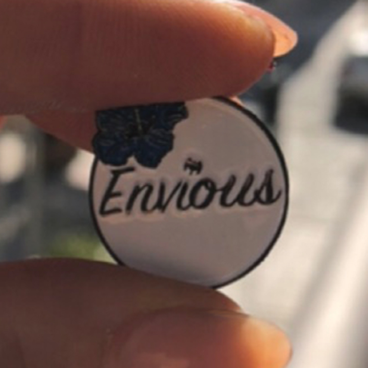 Merchandise IAM Envious - Raysa Straal - A-Town Agency